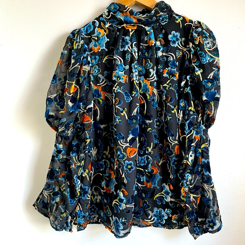 FRENCH CONNECTION Avery Burnout Puff-Sleeve Top - Picture 7 of 16